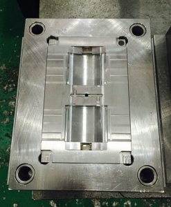 Y300422儀器塑膠制品，深圳塑膠模具廠，注塑模具加工